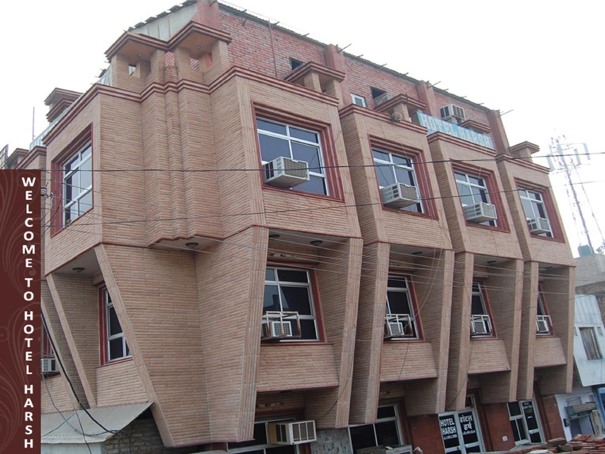 Harsh Hotel Suratgarh Zewnętrze zdjęcie