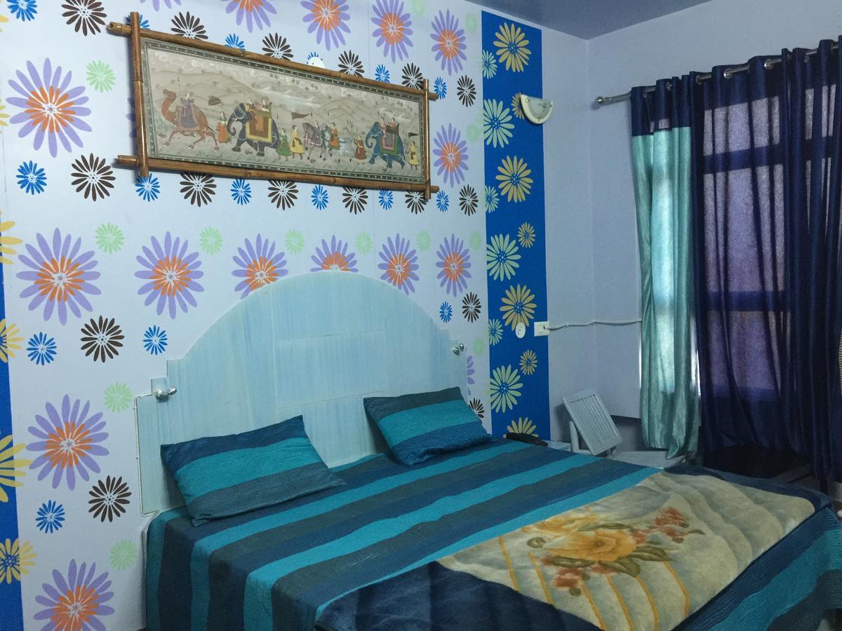 Harsh Hotel Suratgarh Zewnętrze zdjęcie